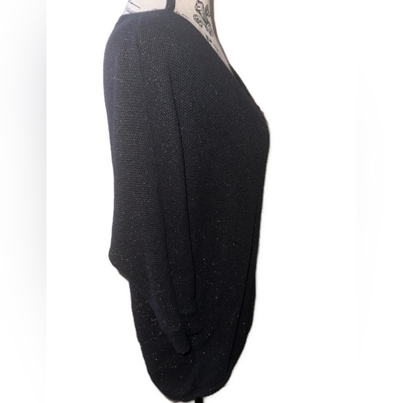 Express Women's Sweater. Black With Sparkle Zipper Back High Low Size Medium - Picture 4 of 9